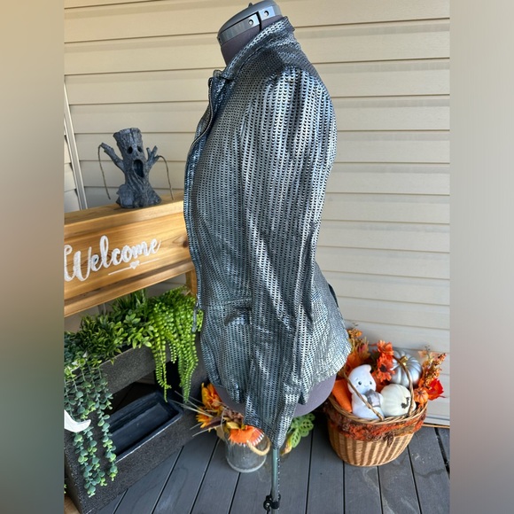 Genuine soft leather Banoeemee designer jacket/ blazer  in gunmetal silver - Picture 8 of 13